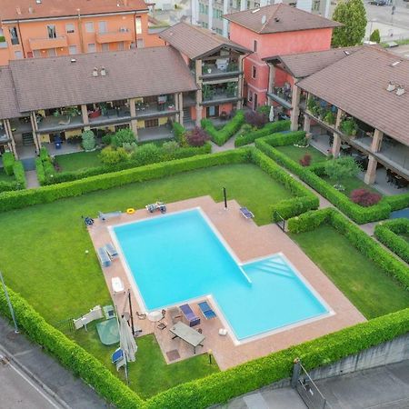 Peschiera Summer Home Песк'єра-дель-Гарда Екстер'єр фото
