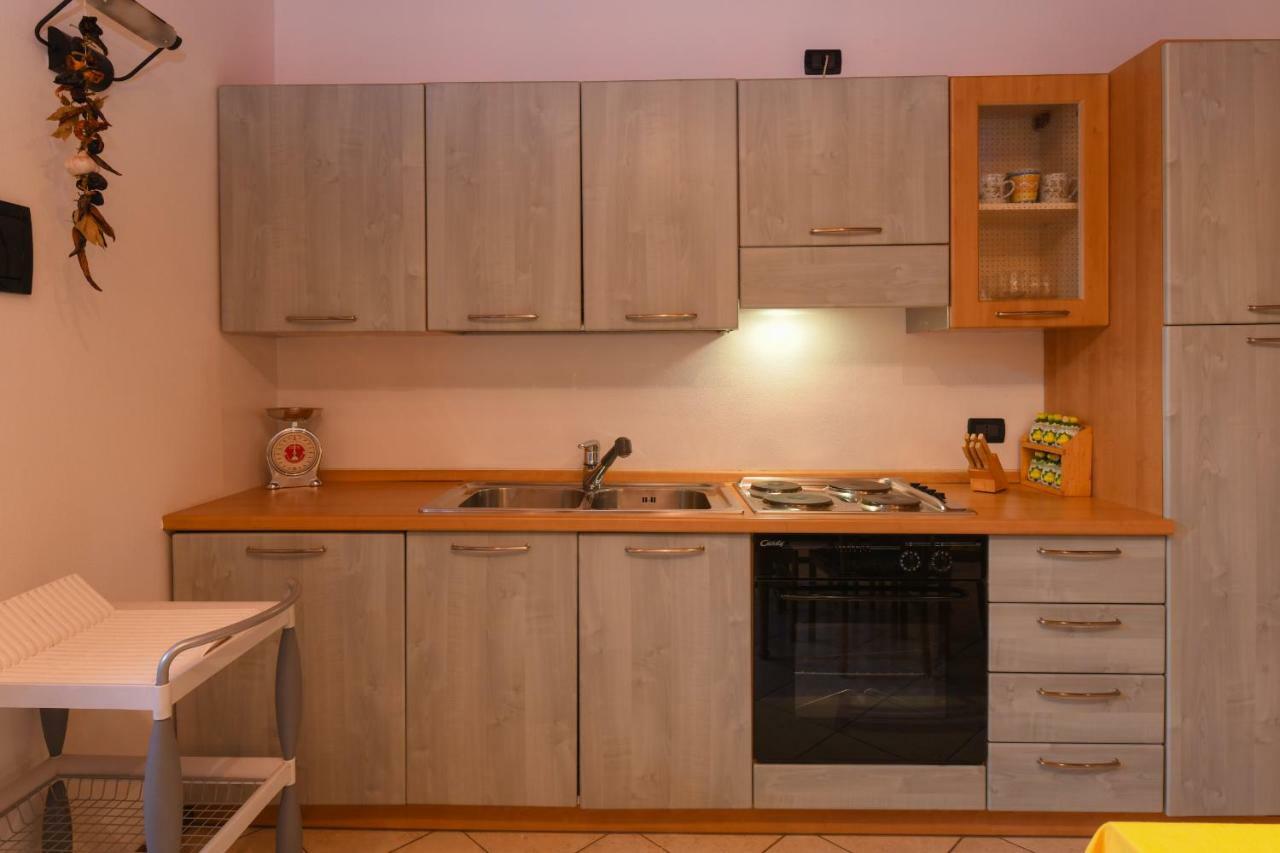 Peschiera Summer Home Песк'єра-дель-Гарда Екстер'єр фото